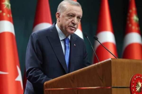 Son Dakika! Cumhurbaşkanı Erdoğan: Alevi-Bektaşi inanç önderlerine cemevleri bünyesinde kadro verilecek